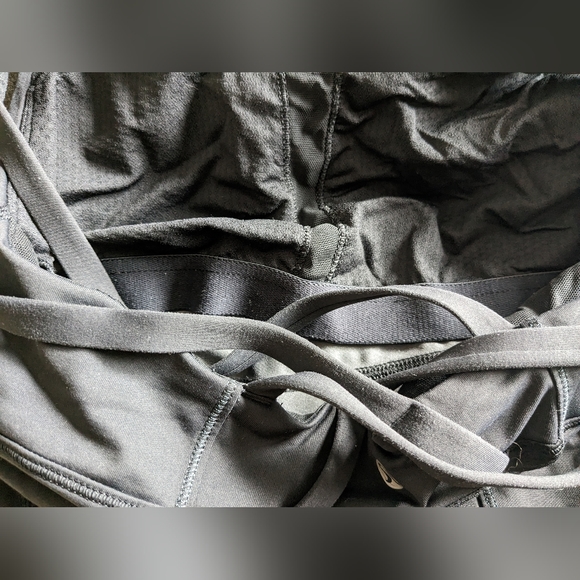 Lululemon Floral Sports Tank Size 6 - Picture 4 of 4